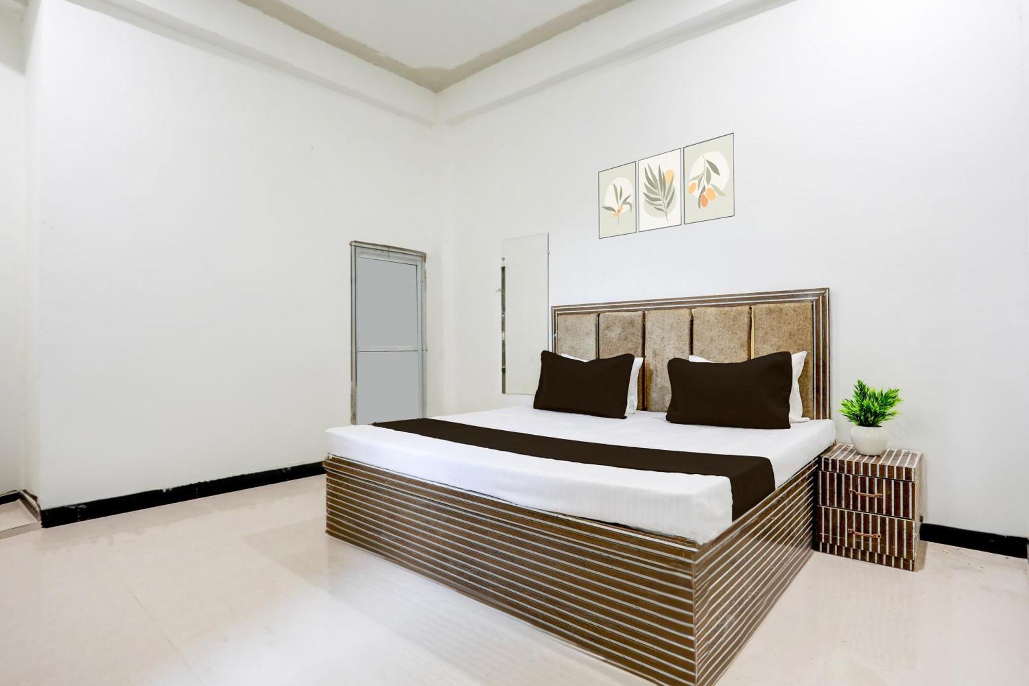 Hotel O Kanha Galaxy Brothers Group Kanpur Esterno foto