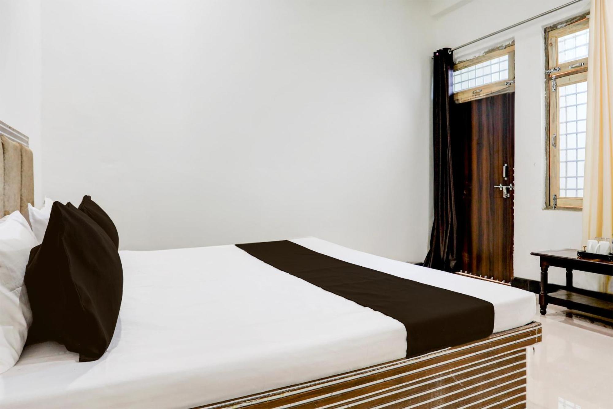 Hotel O Kanha Galaxy Brothers Group Kanpur Esterno foto