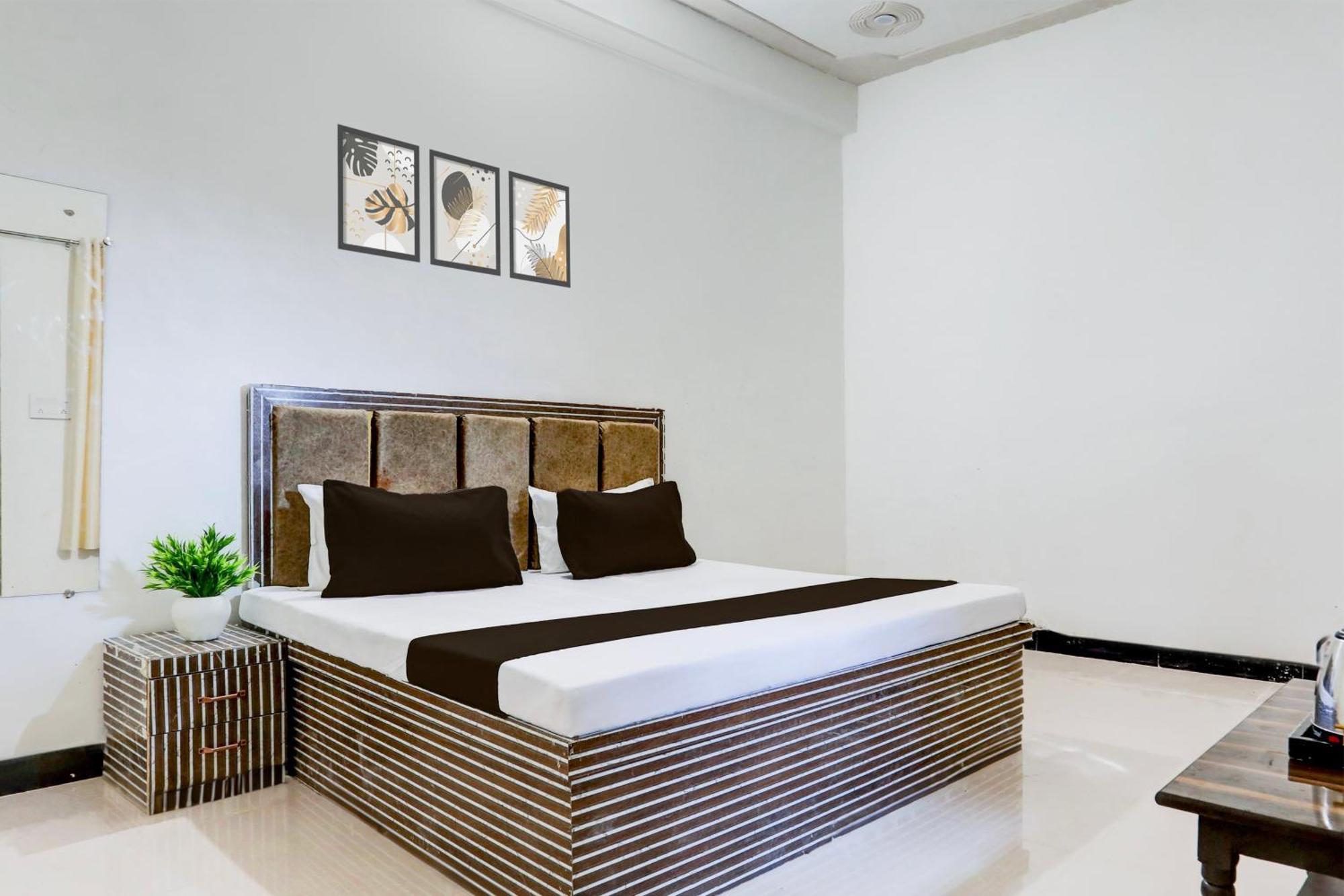Hotel O Kanha Galaxy Brothers Group Kanpur Esterno foto