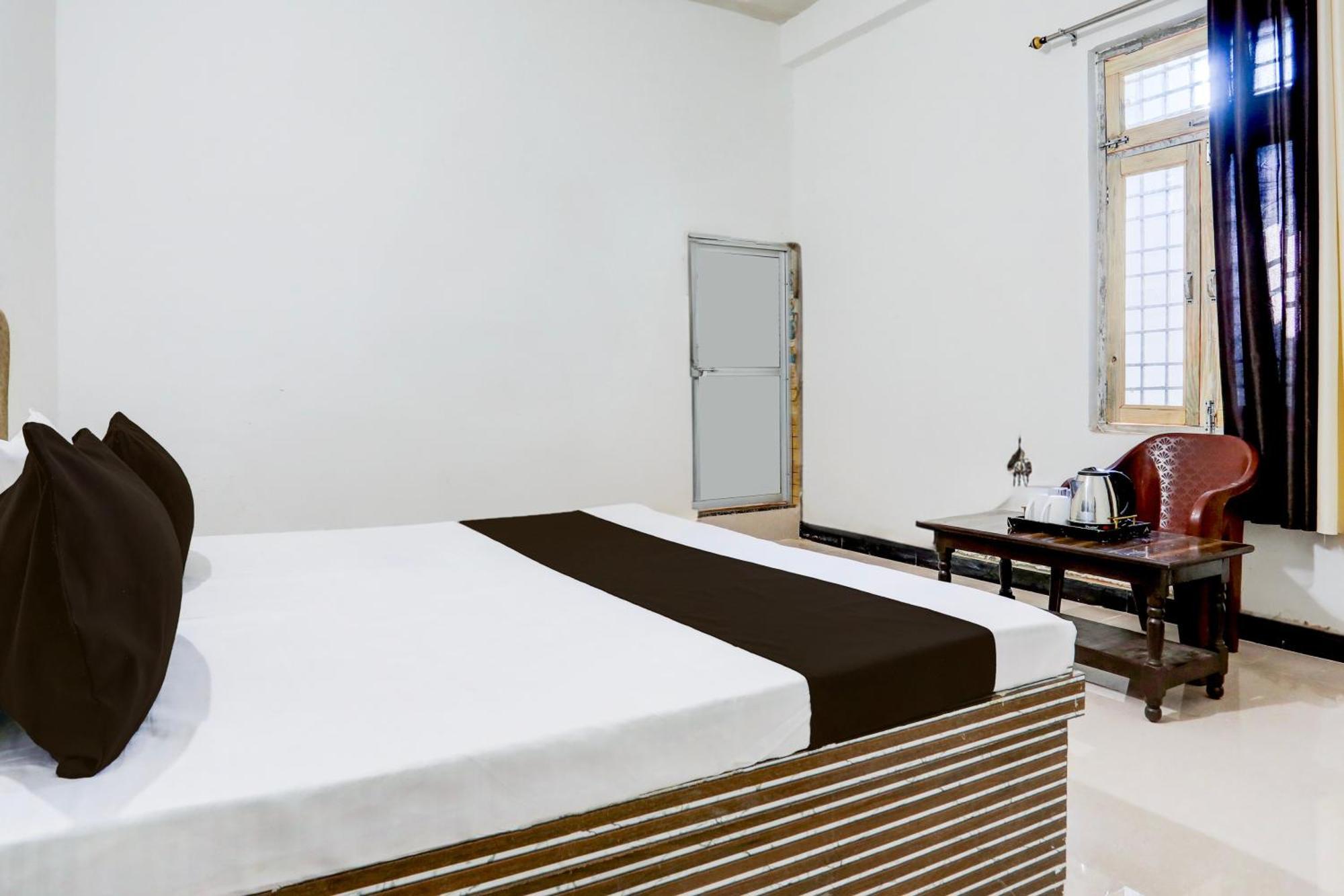 Hotel O Kanha Galaxy Brothers Group Kanpur Esterno foto